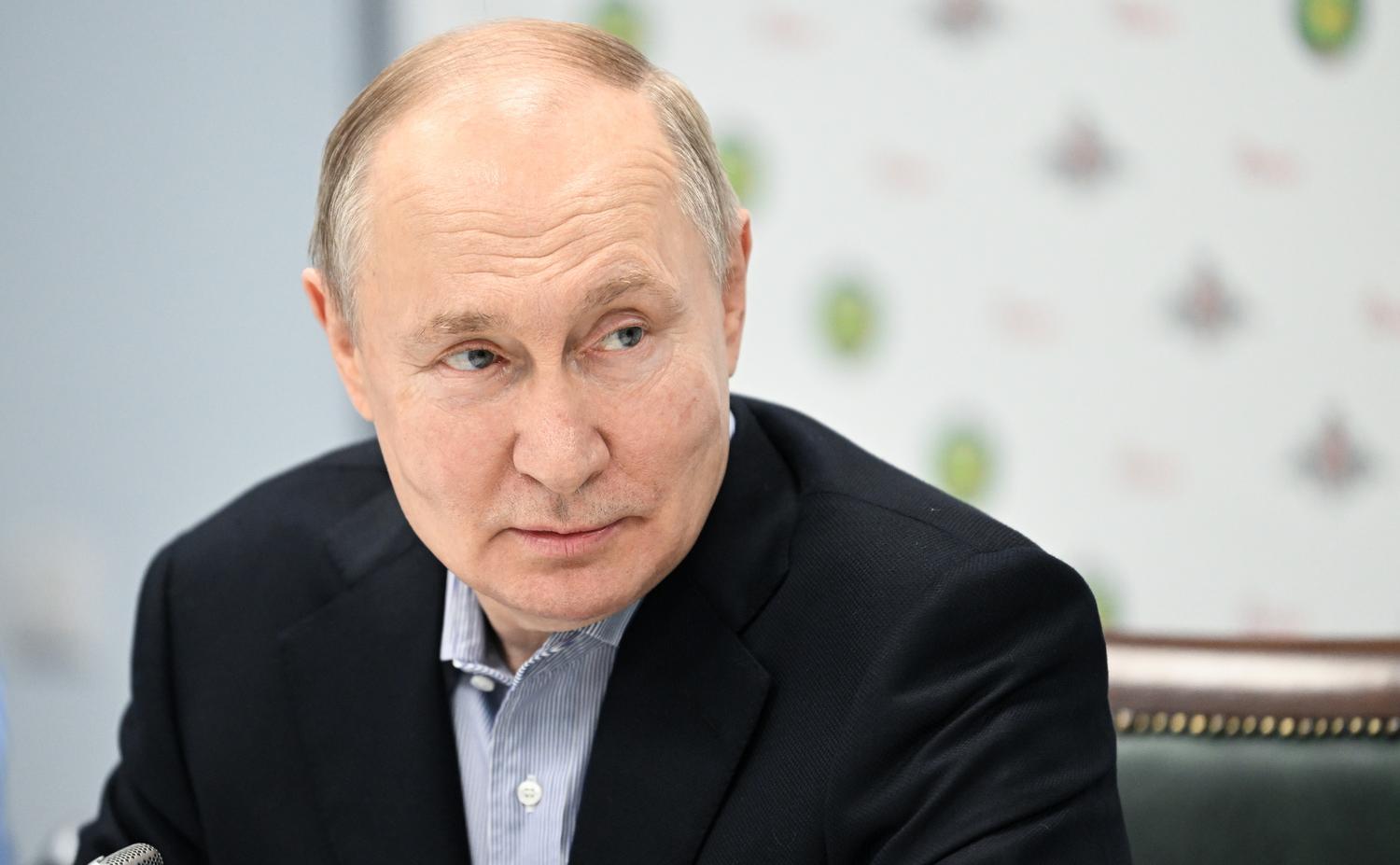 Путин запретил аресты активов на счетах «С» и «И»